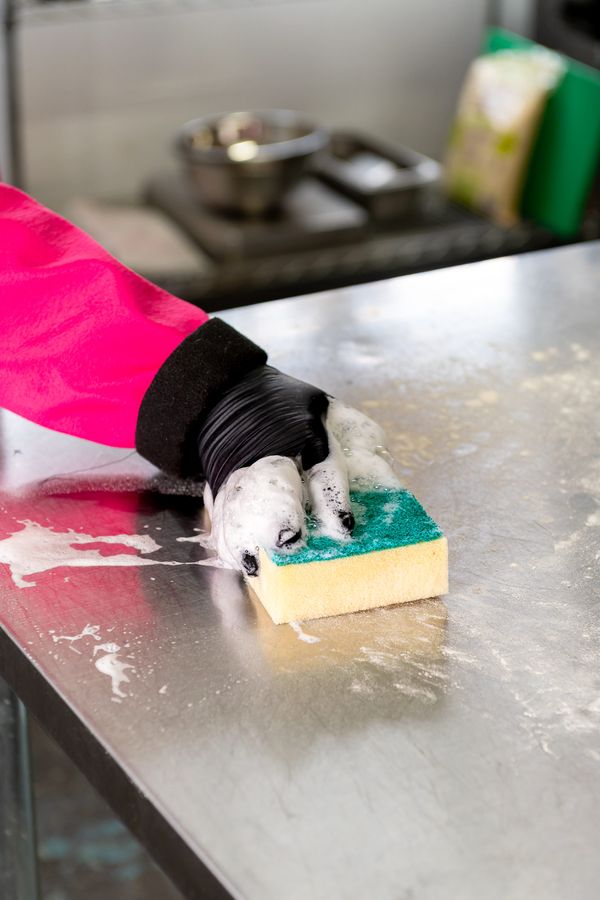 End of tenancy deep clean for a two-bedroom flat in Glasgow